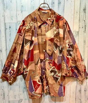 아트 패턴 돌먼 슬리브 폴리에스테르 셔츠