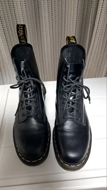 [ 새상품급 ] 닥터마틴 1460 8홀