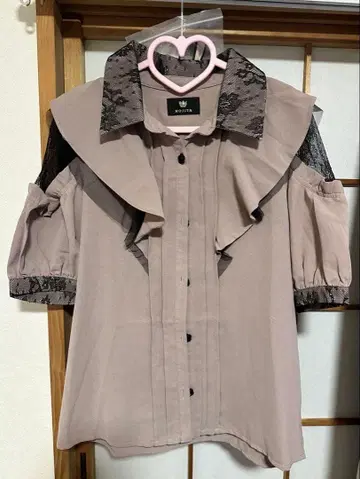 ROJITA 반팔 블라우스