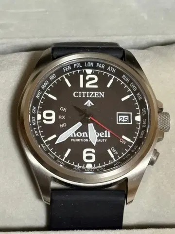 CITIZEN mont-bell 콜라보 손목시계
