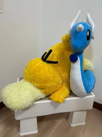 코닥, 한카리아스 봉제 인형 2개 세트