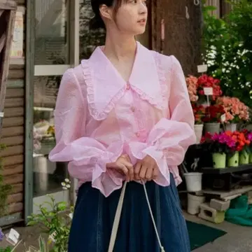 Tnewties 멜리가 또 질투하고 있어