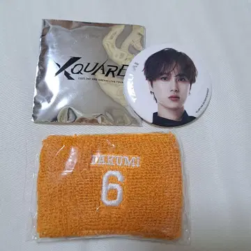 INI 오자키 타쿠미 캡슐 토이 리스트 밴드 캔 배지 새상품