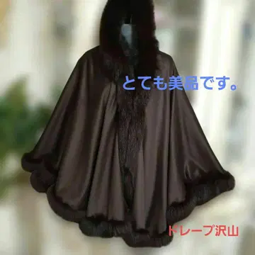 다크 브라운 후드 부착 판초