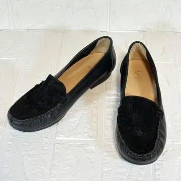 ing PLUS 잉그플러스 모카신 블랙 22.5cm