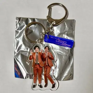 예를 들어 불 만게키 아크릴 키링 2023