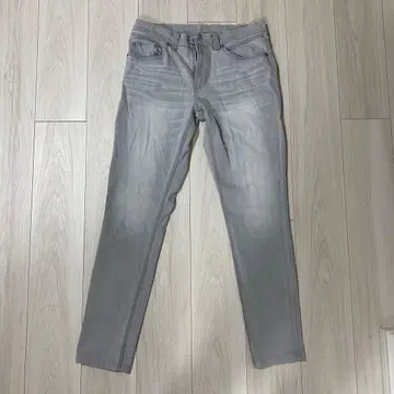 그레이 슬림핏 팬츠 토네이도 마트