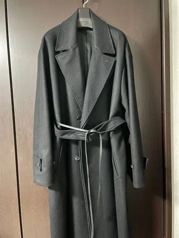 stein DOUBLELAPELED DOUBLE BREASTED COAT