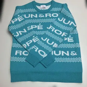 준앤로프 터콰이즈 스웨터 M 사이즈