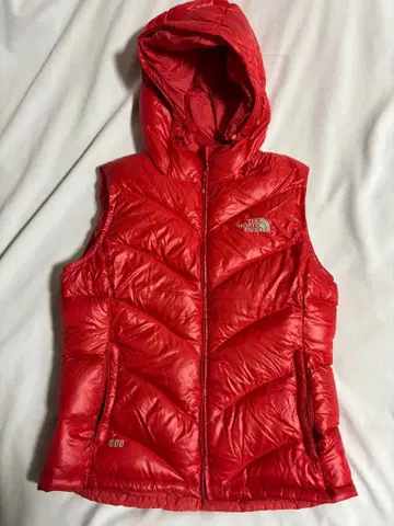 THE NORTH FACE 빨간색 후드 부착 다운 베스트 M 새상품급