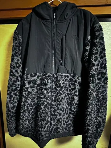 워크맨 Find-Out 레오파드 보아 자켓