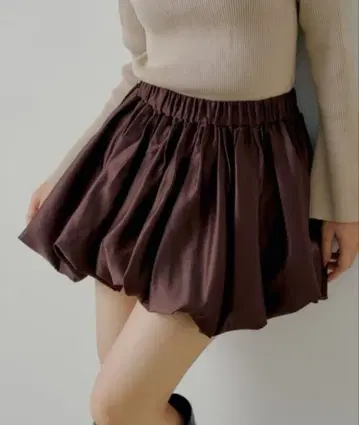 CHICO 볼륨 플레어 벌룬 스커트