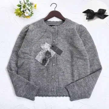[ 새상품 ] JILTU 스캘럽 니트 가디건 리본 브로치 그레이 F