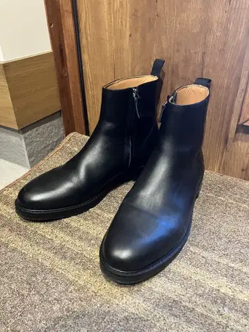 사이드 지퍼 부츠