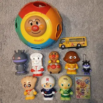 호빵맨 모양 맞추기, 따끈따끈 피프, 버스 미니카, 카드놀이 외