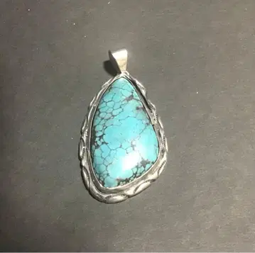 터콰이즈 & 실버 펜던트 탑 네이티브