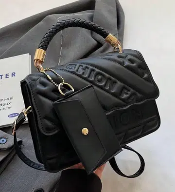 마지막 1점 ZARA 해외 브랜드 올 패턴 로고 2way 숄더백