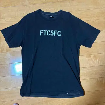 FTC 블랙 T셔츠 L 사이즈
