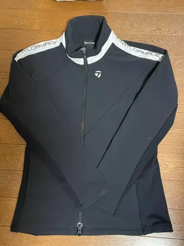 TaylorMade 블랙 자켓