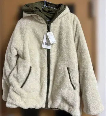 새상품 미사용 사만다 모스모스 블루 후드 부착 리버서블 블루종