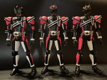 S.H. 피규아트 가면라이더 디케이드 3체 세트