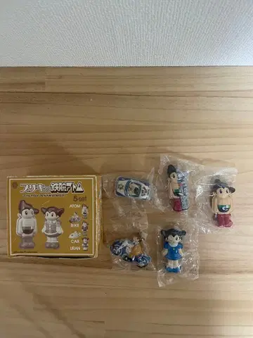 메이지 제과 아스트로 보이 양철제 5체 세트