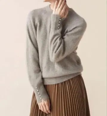 쿠미쿄쿠 헤어리 라쿤 펄 디테일 니트