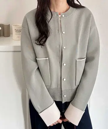 [ 새상품 ] GeeRA 골드 버튼 배색 컬러 니트 가디건