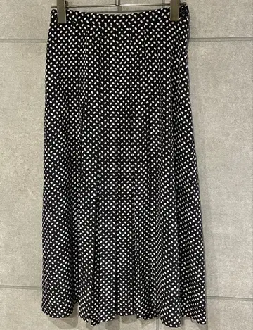 PINK HOUSE 핑크하우스 플리츠 스커트 롱 도트 블랙 계열