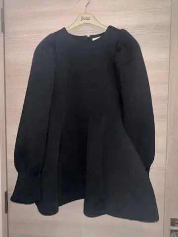 YOIHI 종이상자 페플럼 탑스. 새상품급