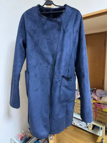 새상품급 클리닝 완료 beams 빔즈 네이비 무스탕 코트