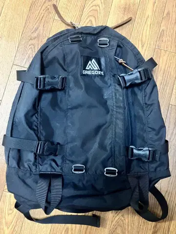 GREGORY 블랙 백팩