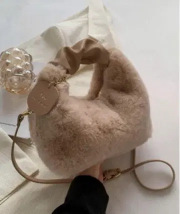 [오샤레스타] 인조 모피 숄더백 가을/겨울 복슬복슬 포근포근 2way