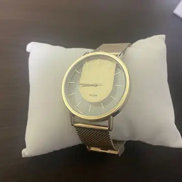 2025년 겨울 출시 한정판 KLON 골드 메쉬 밴딩 시계