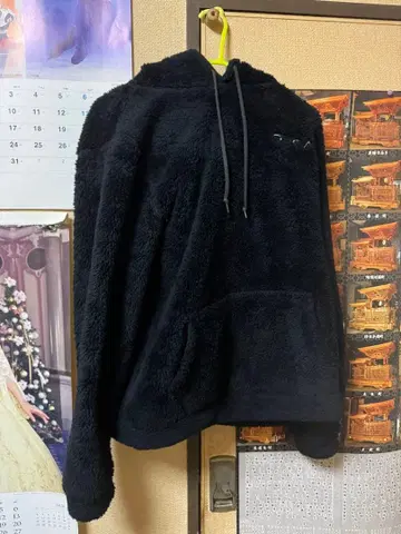 rvca 새상품급 보아 후드티