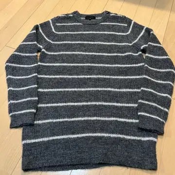 ICB 그레이 화이트 스트라이프 니트 S