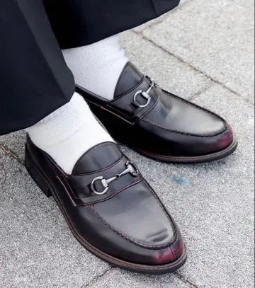 다크 브라운 가죽 로퍼