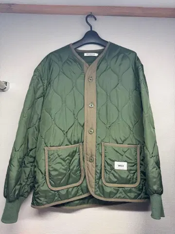 WAX(THE HARD MAN) 올리브 그린 퀼팅 자켓