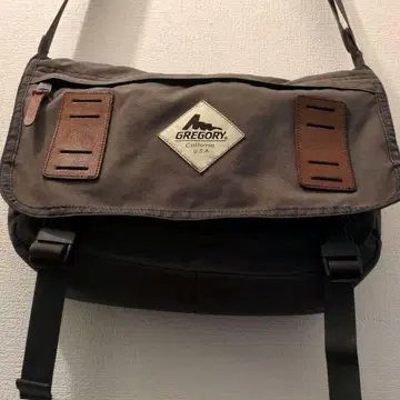 [ 레어 ] GREGORY 메신저 숄더백 구 로고