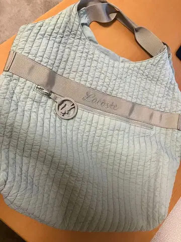 Lacoste 모스그린색 퀼팅 토트백