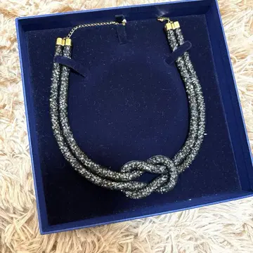 SWAROVSKI STARDUST 목걸이