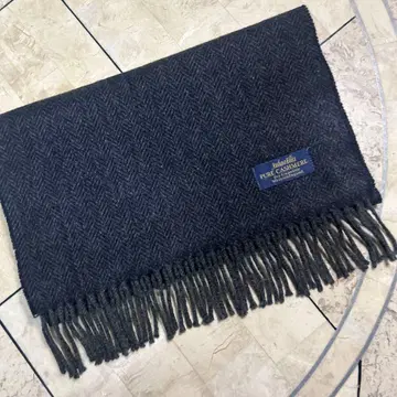 J oshua Ellis 머플러