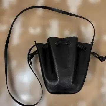 MAR court 마코트 아코디언 백 숄더