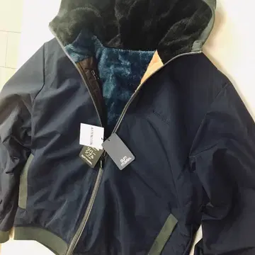 [ 새상품 ] gym master 리버서블 자켓(PCA)