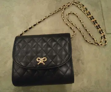 KIMIJIMA 블랙 퀼팅 체인 숄더백