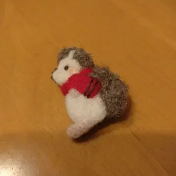 고슴도치 브로치