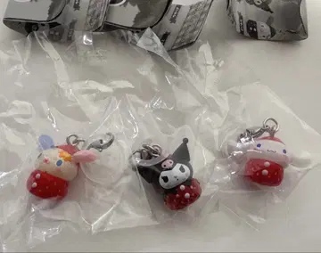 딸기 메지루시 액세서리 우사하나 쿠로미 시나몬 산리오