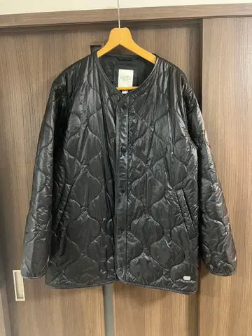 THE CRIMIE 퀼팅 자켓 l 블랙