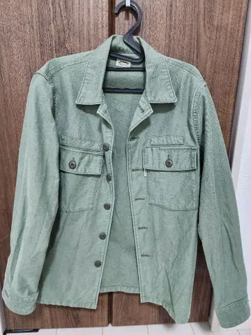 할리우드 런치 마켓 밀리터리 셔츠 사이즈 2 M 사이즈 상당