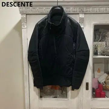 DESCENTE ALLTERRAIN 쉘 자켓 M 블랙 충전솜